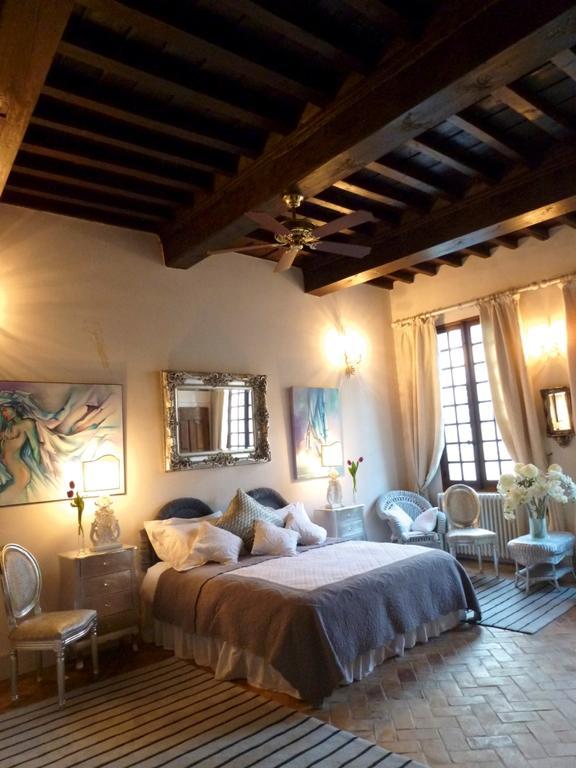 Les Saisons Bed & Breakfast วิลเนิฟ-เลส์-อาวิญง ภายนอก รูปภาพ