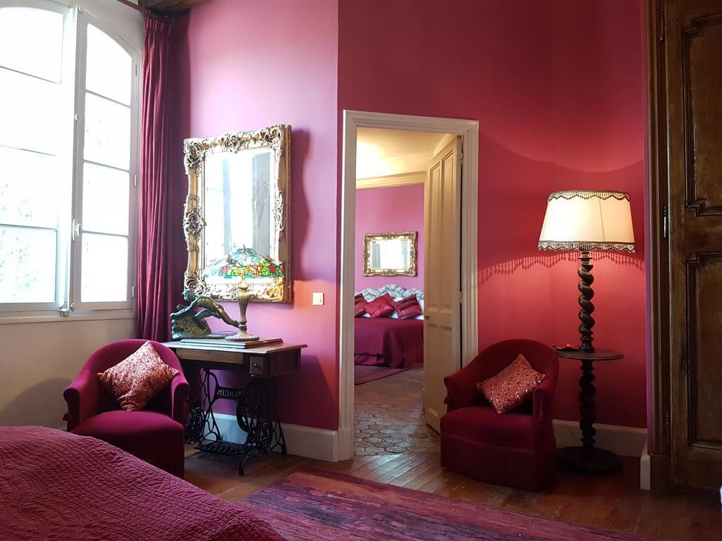 Les Saisons Bed & Breakfast วิลเนิฟ-เลส์-อาวิญง ภายนอก รูปภาพ